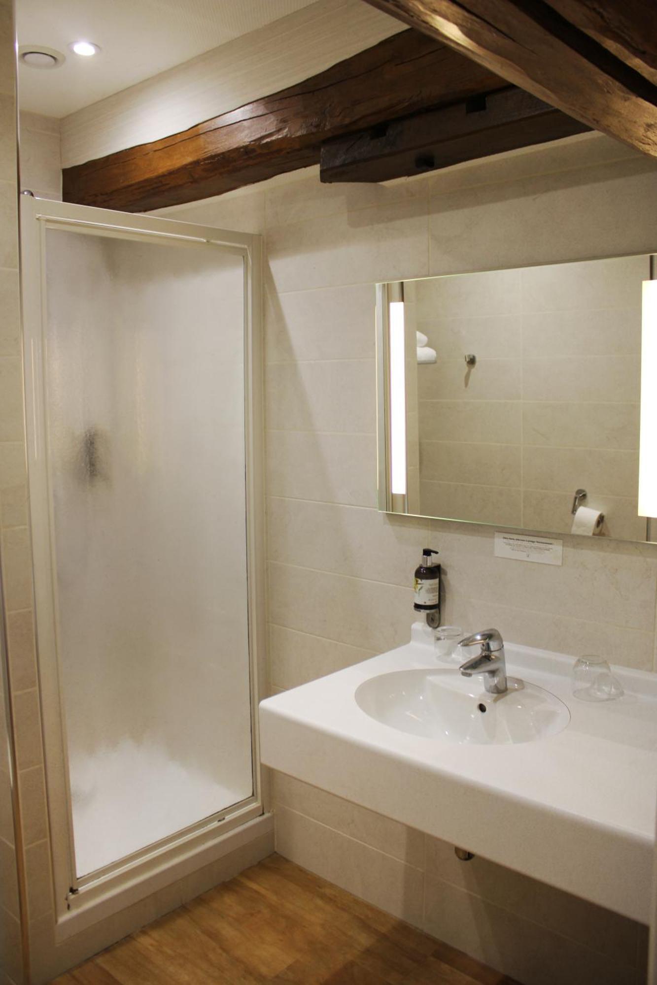 Auberge Du Lac, Sure Hotel Collection By Best Western เมส์นิล-แซ็งต์-แปร์ ภายนอก รูปภาพ