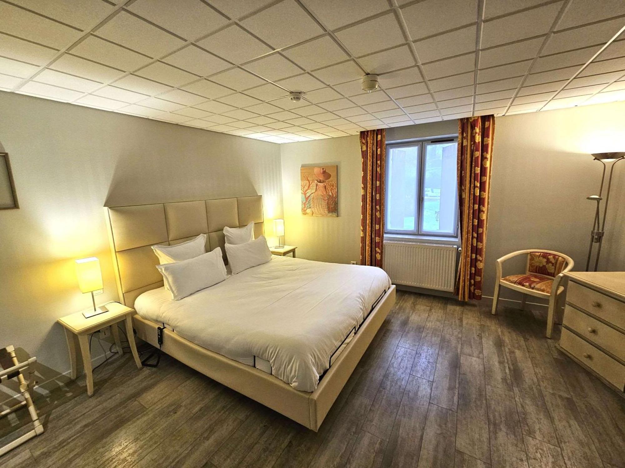 Auberge Du Lac, Sure Hotel Collection By Best Western เมส์นิล-แซ็งต์-แปร์ ภายนอก รูปภาพ